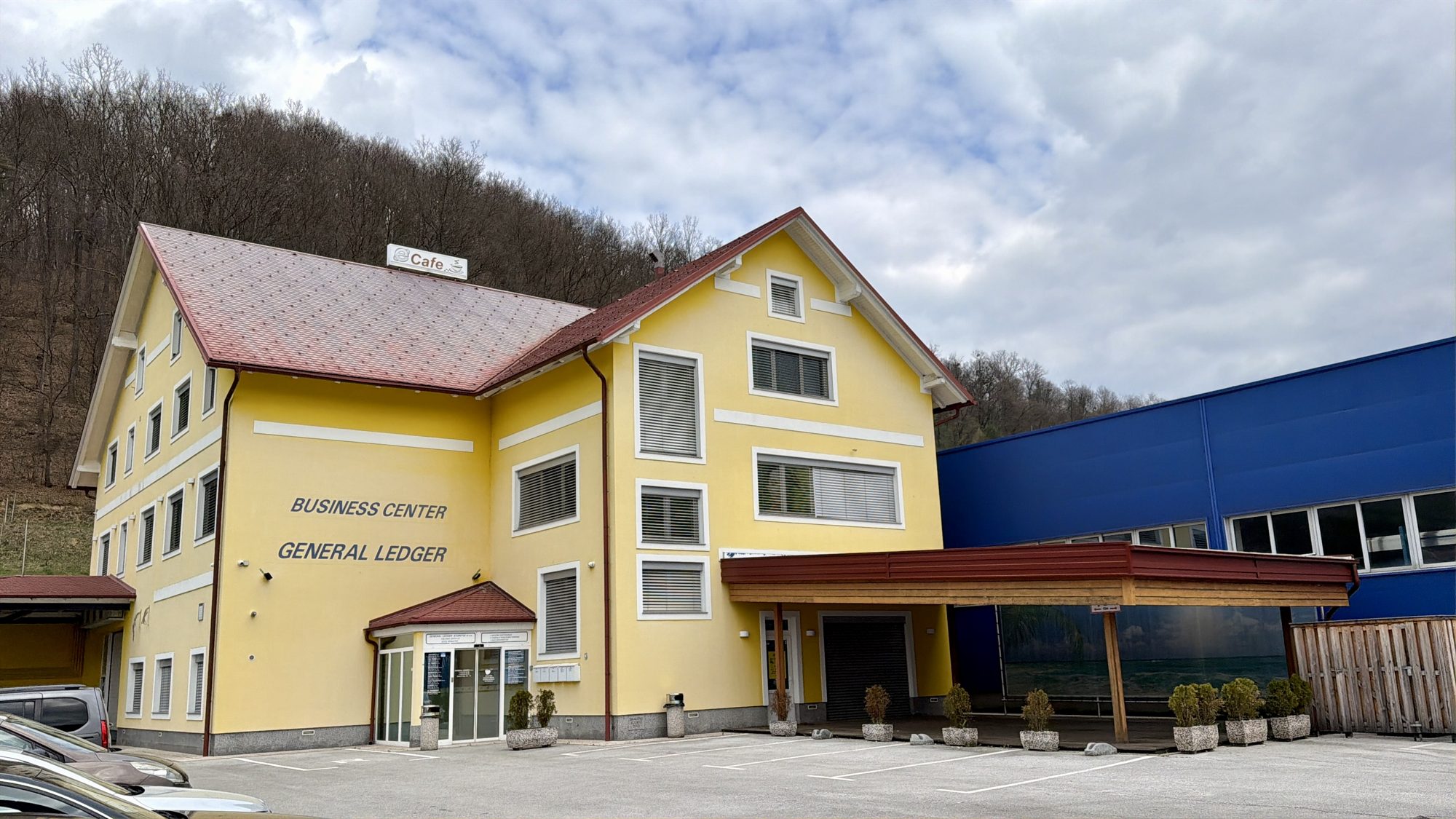 Poslovni center General Ledger, Celjska cesta 47, Rogatec